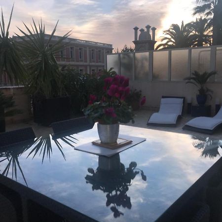 Appartement Terrasse Dans Palace Centre Ville 멍똥 외부 사진