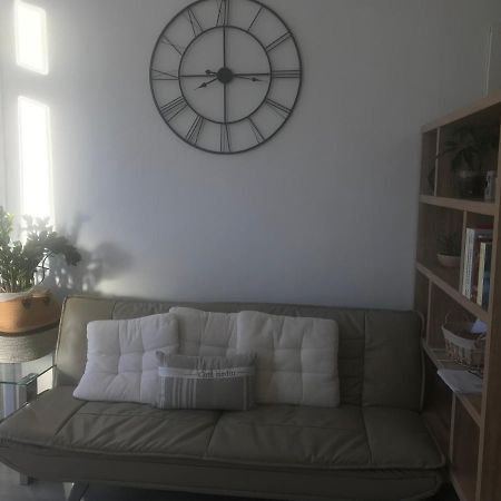 Appartement Terrasse Dans Palace Centre Ville 멍똥 외부 사진