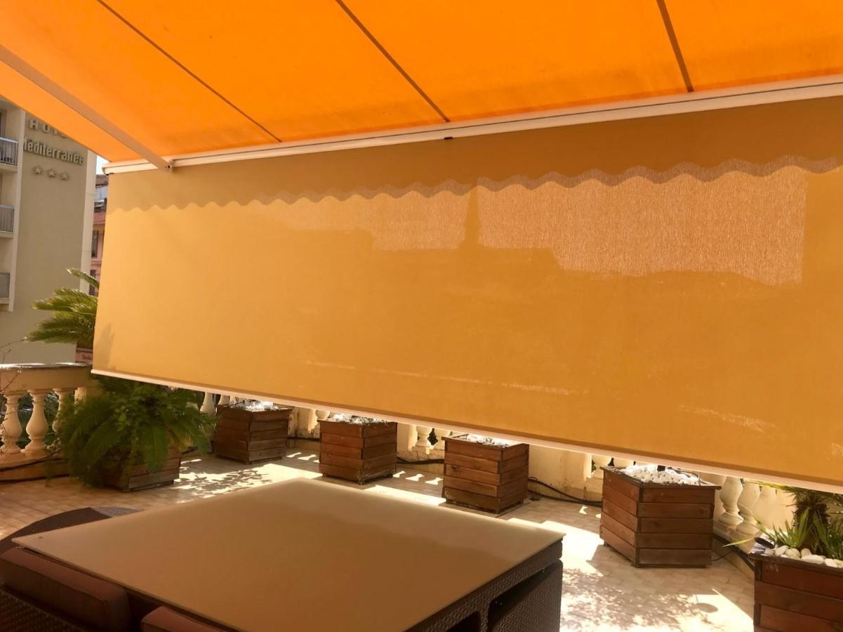 Appartement Terrasse Dans Palace Centre Ville 멍똥 외부 사진