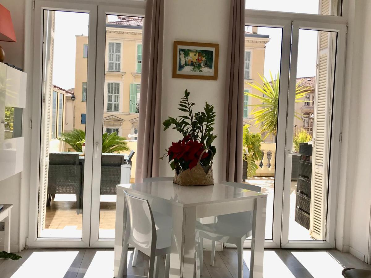 Appartement Terrasse Dans Palace Centre Ville 멍똥 외부 사진